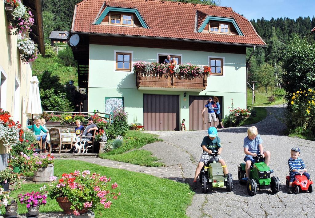 Schlintl-Hof Villa Liebenfels Exterior photo